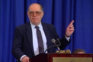 Lyndon LaRouche’s remarks to an EIR policy seminar in Washington, D.C., along with selected questions and answers, on October 22, 1997.